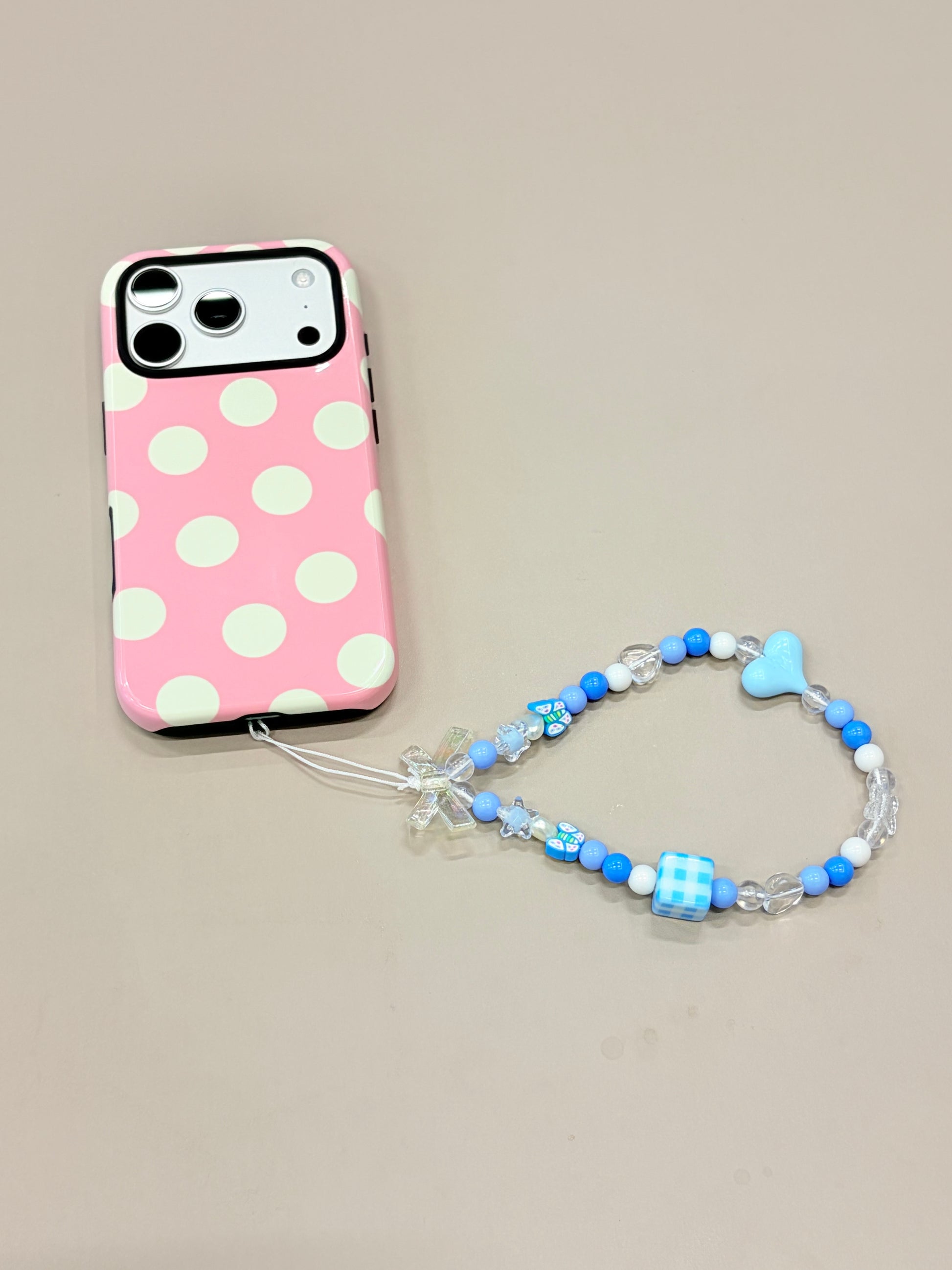 Heart phone strap accessory for mobile phone cases